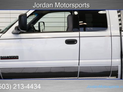 Used 2001 Dodge Ram 3500 Truck ST image 52