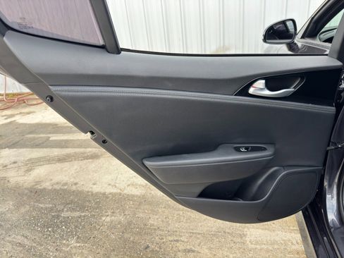 Used 2020 Kia Stinger GT-Line image 37