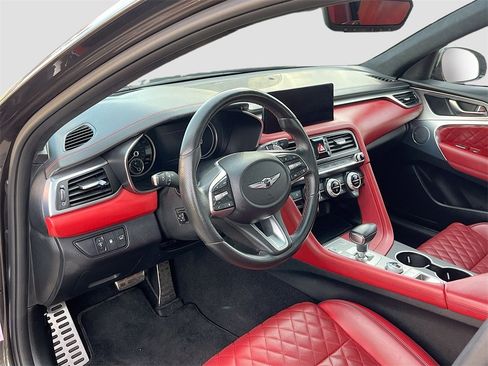 Used 2023 Genesis G70 3.3T w/ Sport Prestige Package image 9
