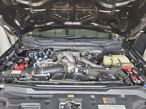 Used 2021 Ford F250 Lariat w/ Chrome Package AWD/4WD image 9