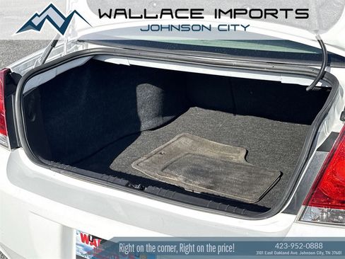 Used 2014 Chevrolet Impala LT w/ LT Sunroof Package image 45