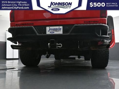 Used 2022 Chevrolet Silverado 2500 Custom w/ Custom Value Package AWD/4WD image 38