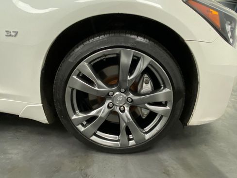 Used 2016 INFINITI Q70 L 3.7 w/ Deluxe Touring Package image 16