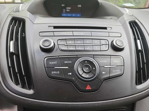 Used 2018 Ford Escape SE FWD image 20