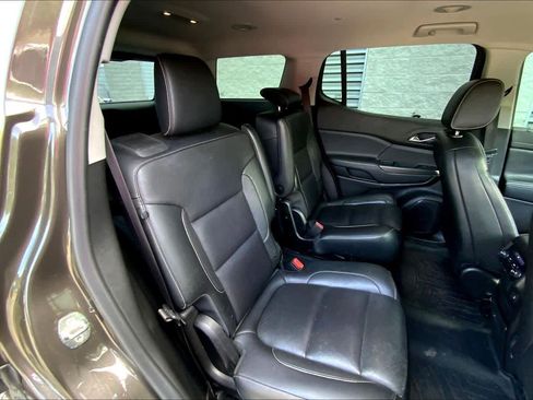 Used 2019 GMC Acadia SLT w/ Black Edition FWD image 19