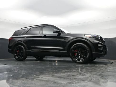Used 2023 Ford Explorer ST w/ Equipment Group 401A AWD/4WD image 43