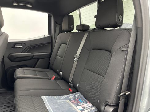 New 2026 GMC Canyon Elevation w/ Convenience Package RWD image 36