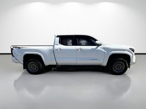 Used 2024 Toyota Tacoma SR5 w/ SR5 Upgrade Package image 2