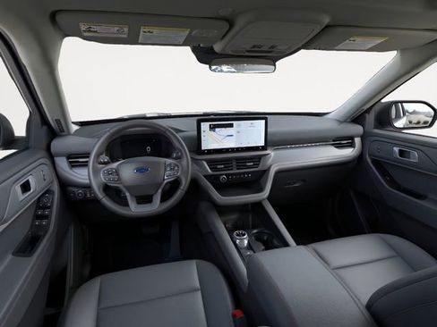 New 2026 Ford Explorer Active w/ Active Comfort Package image 9