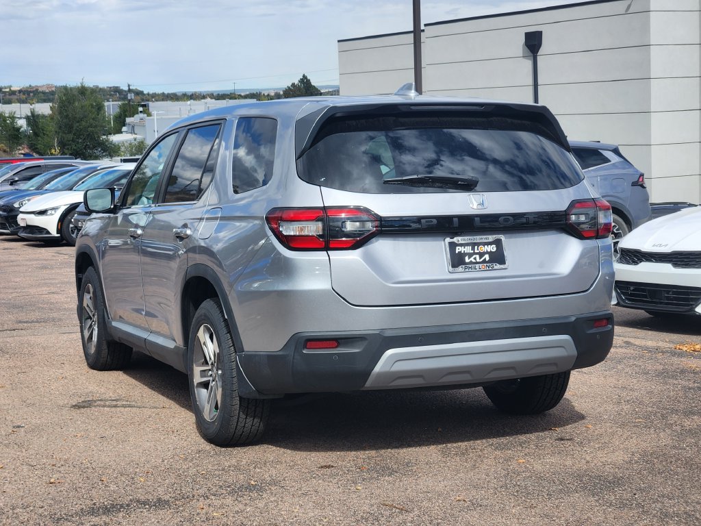 Used 2023 Honda Pilot EX-L image 7