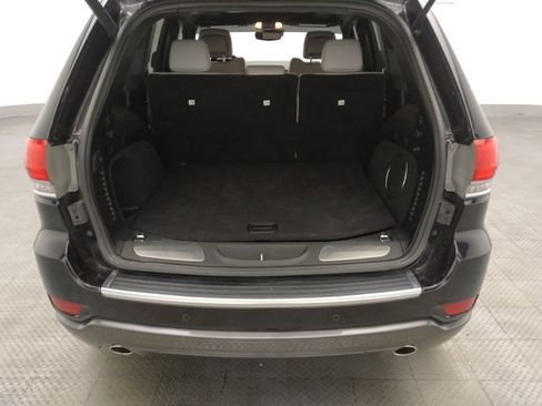 Used 2018 Jeep Grand Cherokee Limited image 29