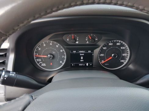 Used 2019 GMC Acadia SLE image 18