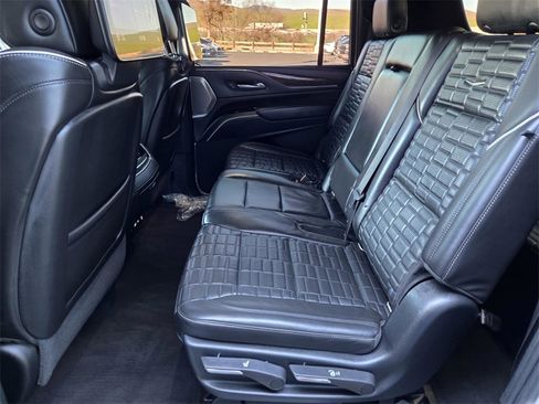 Used 2021 Cadillac Escalade ESV Sport Platinum w/ Heavy-Duty Trailer Package image 10