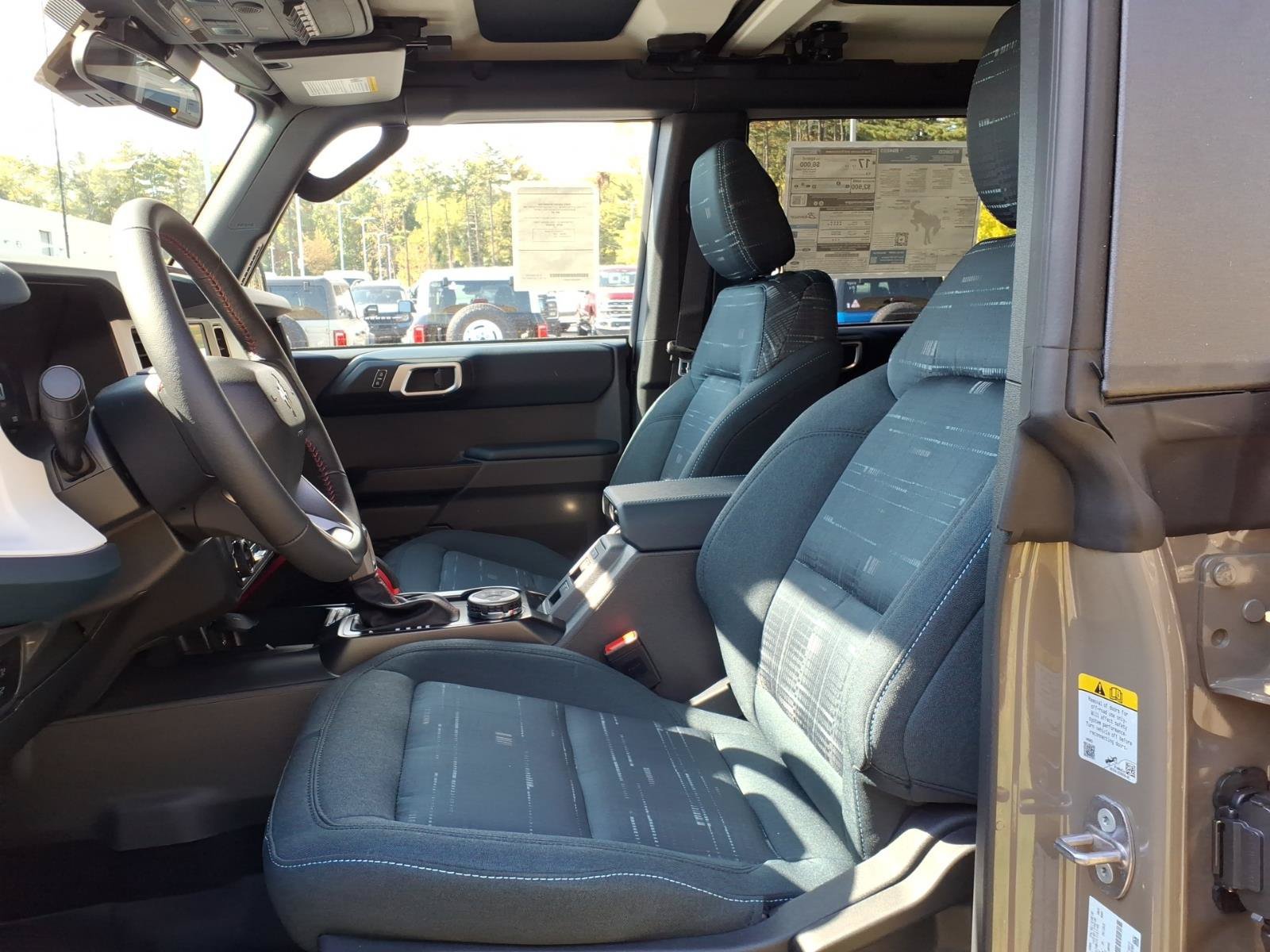 New 2026 Ford Bronco Heritage Edition AWD/4WD image 14