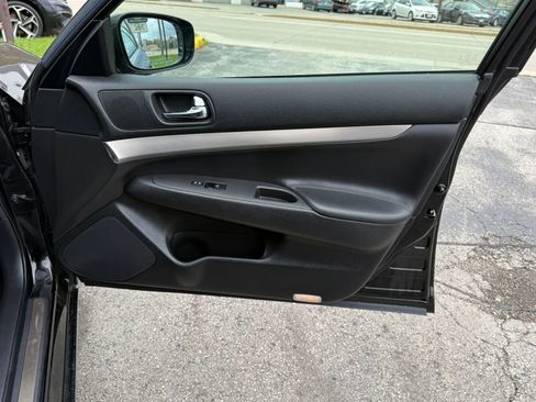 Used 2011 INFINITI G25 RWD image 19