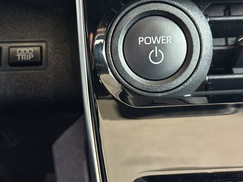 Used 2023 Subaru Solterra AWD image 25