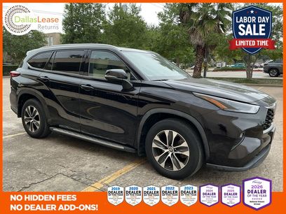 Used 2022 Toyota Highlander XLE