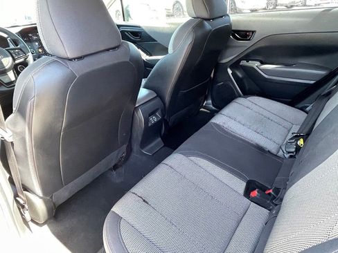 Used 2024 Subaru Crosstrek 2.0i Premium AWD/4WD image 21