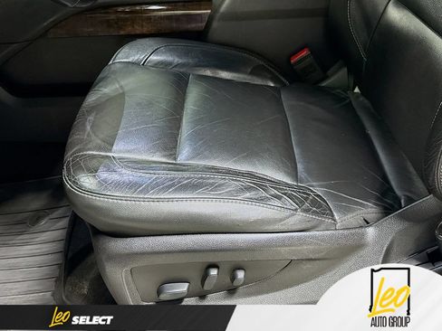Used 2019 Chevrolet Tahoe LT w/ LT Signature Package AWD/4WD image 21
