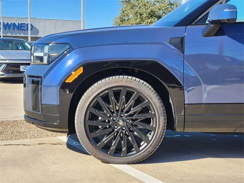 Certified 2025 Hyundai Santa Fe Calligraphy image 6