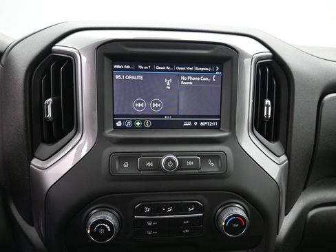 Used 2023 Chevrolet Silverado 2500 Custom w/ Custom Value Package image 16