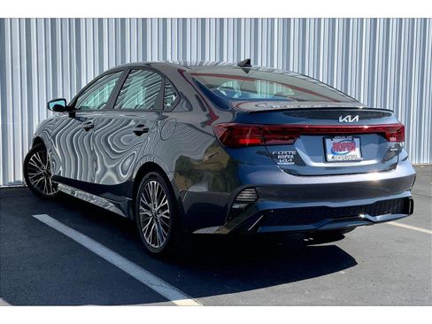 Used 2024 Kia Forte GT-Line w/ GT-Line Premium Package FWD image 10