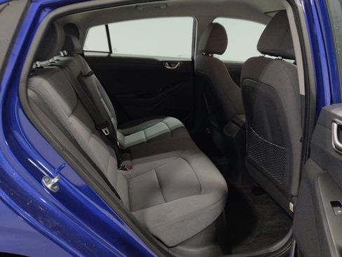 Used 2021 Hyundai Ioniq SE image 19