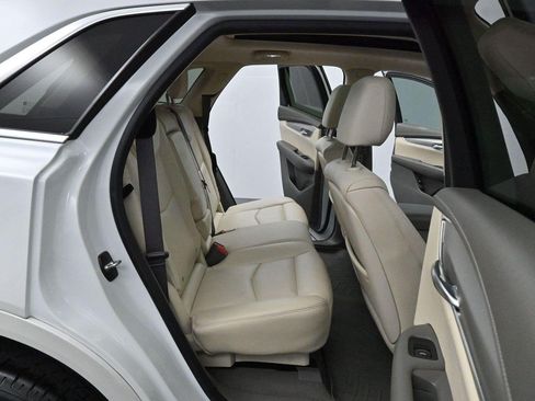 Used 2017 Cadillac XT5 Luxury w/ Driver Awareness Package FWD image 37