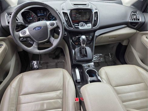 Used 2015 Ford Escape Titanium FWD image 12