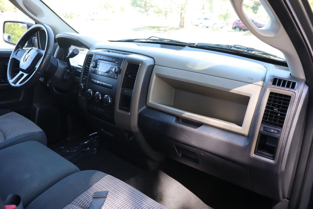 Used 2011 RAM 1500 ST w/ ST Popular Equipment Group AWD/4WD image 17