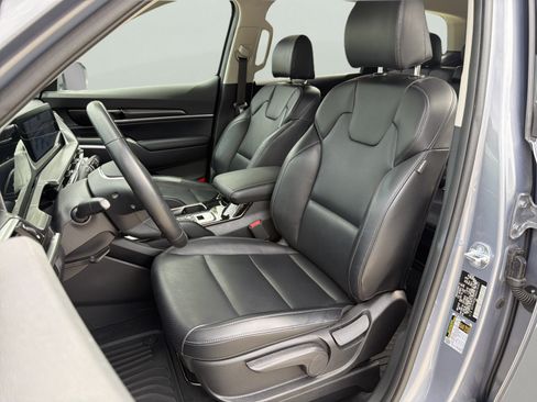 Certified 2024 Kia Telluride LX AWD/4WD image 21