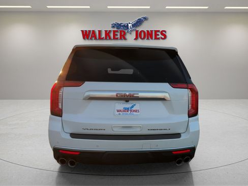 Used 2022 GMC Yukon Denali image 4