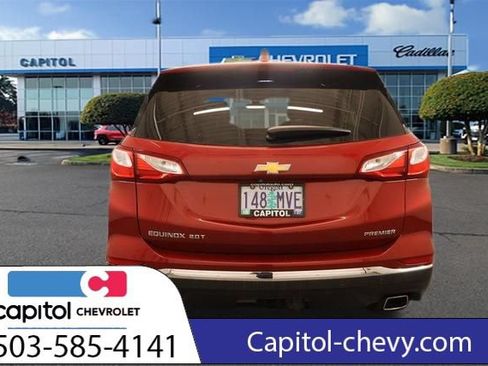 Used 2019 Chevrolet Equinox Premier FWD image 4