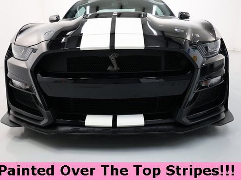 Used 2022 Ford Mustang Shelby GT500 w/ Carbon Fiber Track Pack image 4