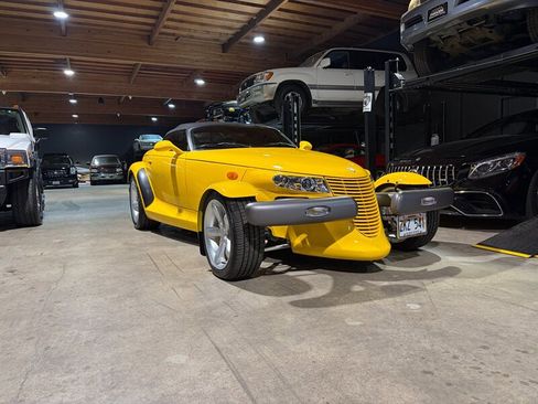 Used 1999 Plymouth Prowler image 2