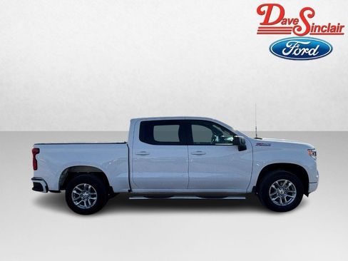 Used 2024 Chevrolet Silverado 1500 RST w/ Convenience Package II AWD/4WD image 5