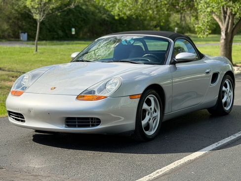 Used 1997 Porsche Boxster RWD image 2