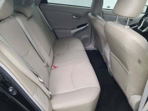 Used 2013 Toyota Prius Four image 16