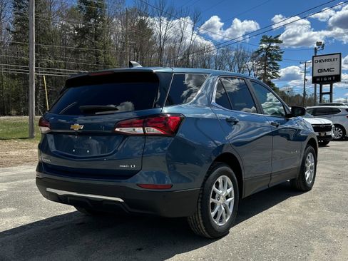 Used 2024 Chevrolet Equinox LT AWD/4WD image 3