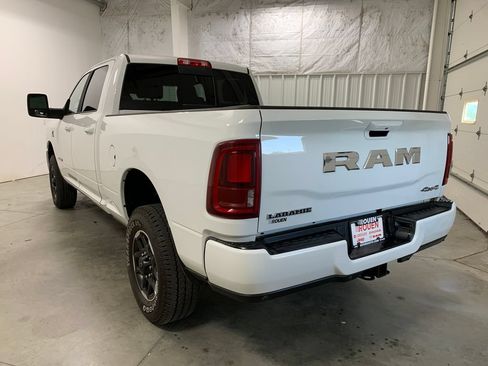 Used 2026 RAM 2500 Laramie AWD/4WD image 6