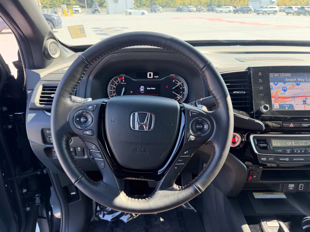 Certified 2023 Honda Ridgeline Black Edition image 16