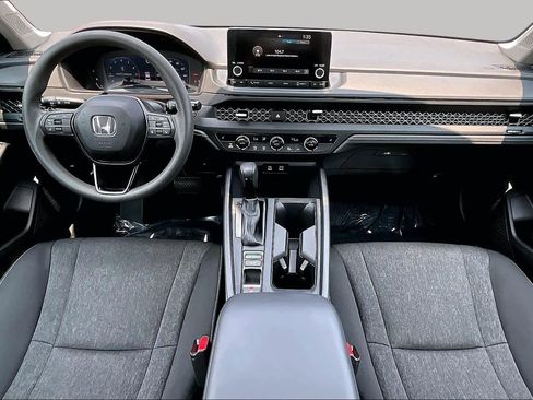Used 2023 Honda Accord EX image 15
