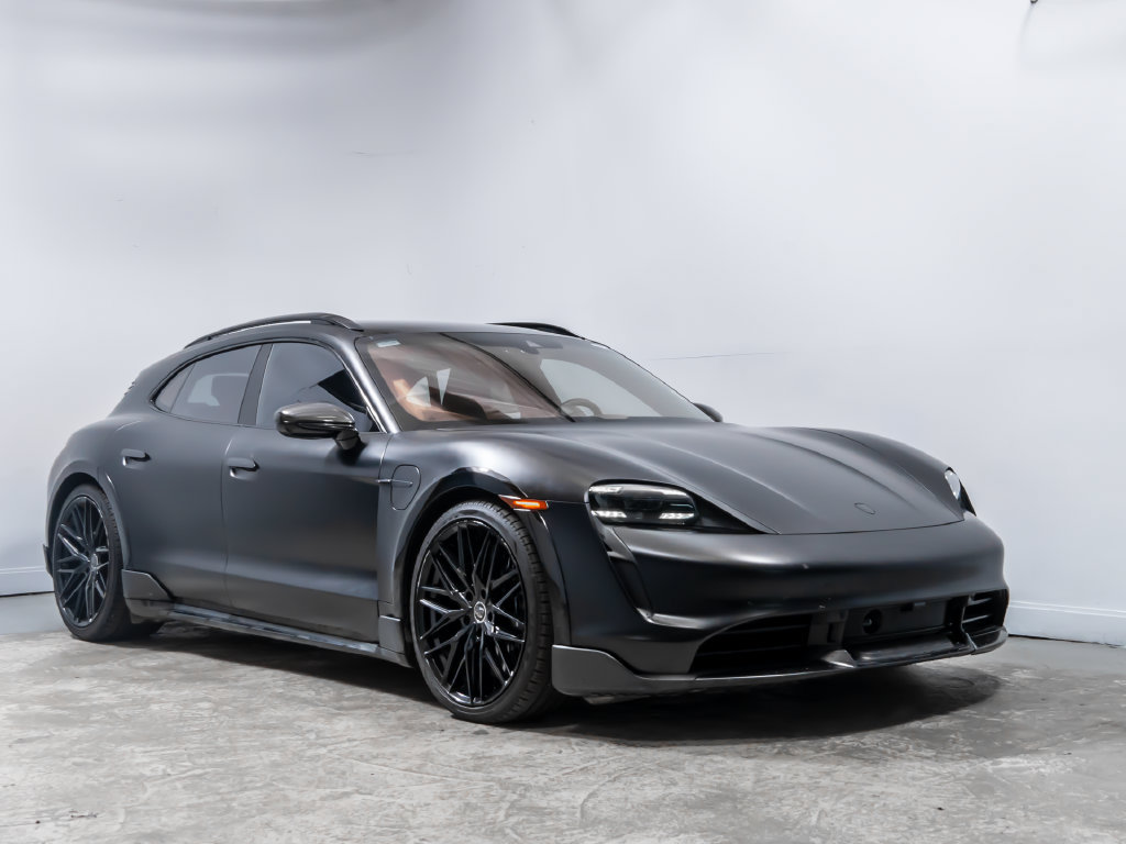 Used 2024 Porsche Taycan Turbo S AWD/4WD image 9