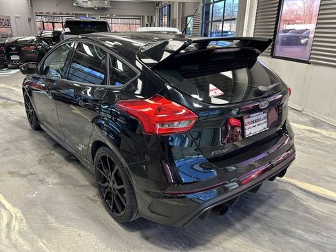Used 2017 Ford Focus RS image 32