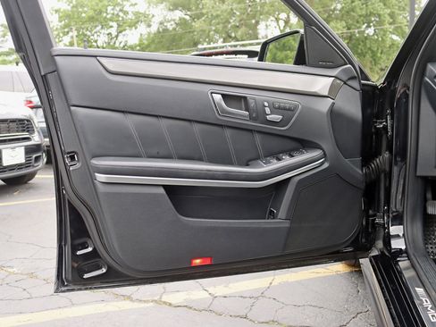 Used 2015 Mercedes-Benz E 63 AMG S-Model image 43