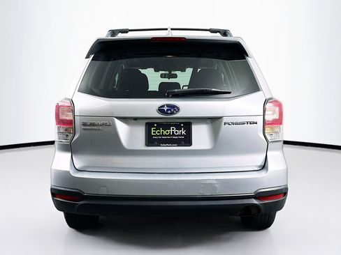 Used 2018 Subaru Forester 2.5i Premium AWD/4WD image 7