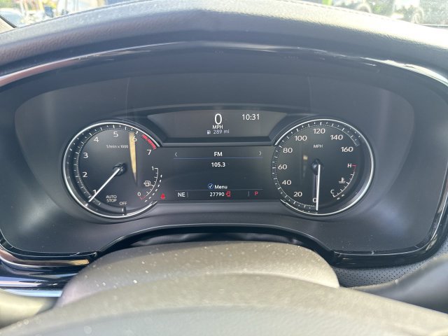 Used 2024 Cadillac XT6 Luxury FWD image 16