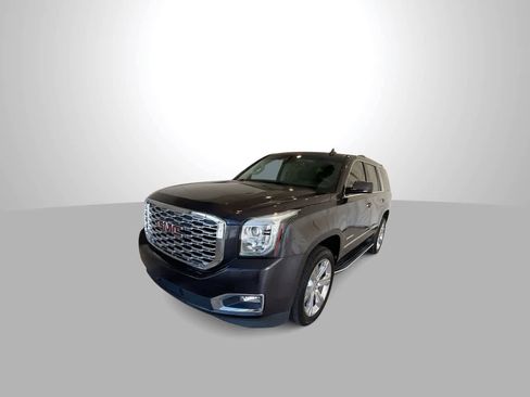 Used 2018 GMC Yukon Denali w/ Open Road Package image 4