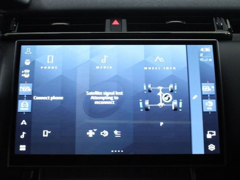 Used 2024 Land Rover Range Rover Velar Dynamic HSE AWD/4WD image 31
