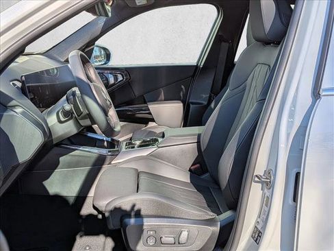 New 2026 BMW X3 xDrive30 w/ Convenience Package AWD/4WD image 4